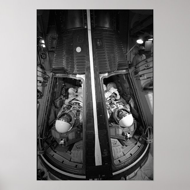 Pôster Astronautas inseridos na cápsula de Gemini 4 (Frente)