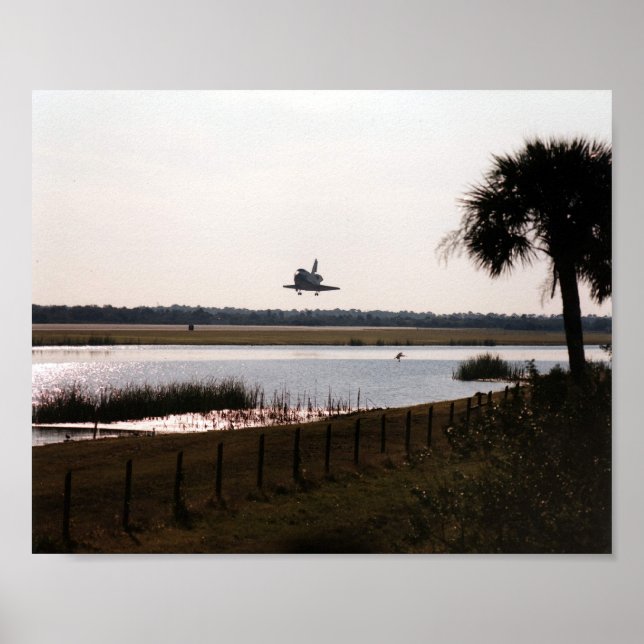 Pôster Aterrissagem da Atlântida espacial (STS-81) (Frente)