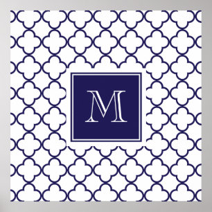 Pôster Azuis marinhos, monograma branco de Quatrefoil