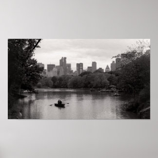 Pôster Barco no Central Park NYC Preto e Branco Pacífico