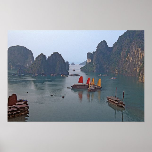 Poster Barcos à vela na Baía de Ha Long - Vietnã, Ásia (Frente)