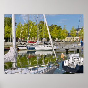Poster Barcos à vela no porto de Vannes, em França