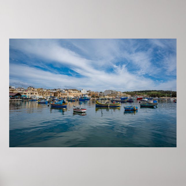 Poster Barcos de pesca tradicionais coloridos no porto (Frente)