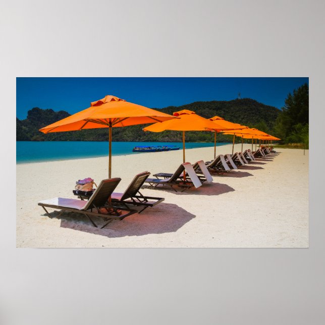 Poster Beach Umbrellas, Beach Chairs, Tropical Beach (Frente)