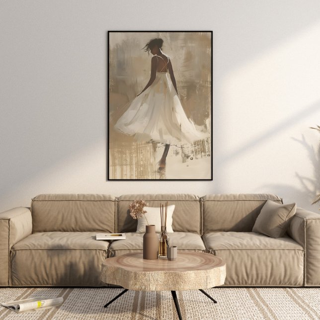 Poster Bela Dama de Branca Vestida, Arte de Parede Estéti (Beautiful Lady in White Dress Aesthetic Wall Art in a beautiful beige neutral boho luxe living room.)