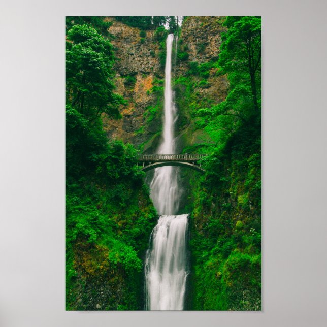 Poster Bela Parede de Cascata com Decoração Escritório (Frente)