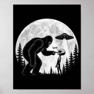 Poster Bigfoot Sasquatch Divertido Cutucar Nariz Alieníge
