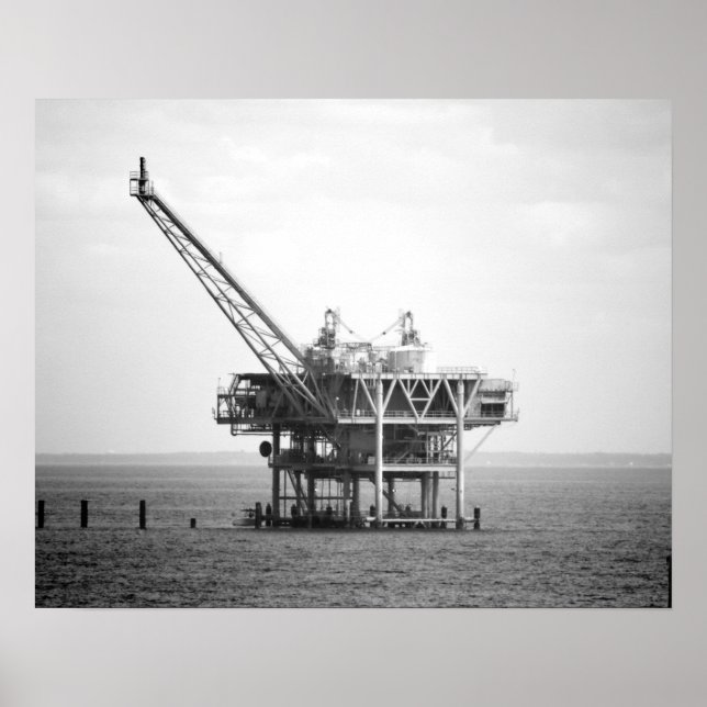 Poster Black & White Industrial Rig no Golfo 16x20 (Frente)