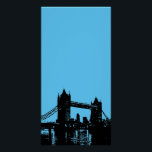 Pôster Blue Black Pop Art London Tower Poster<br><div class="desc">Fotos de viagem Art de Símbolos das Famosas Cidades de Capital do Mundo - Ponte Torre - Edifícios Históricos Icônicos da Cidade de Londres</div>