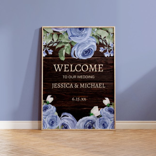 Poster Boas-vindas à Rústica Madeira Azul Floral (Rustic wood, string lights, and dusty blue flowers wedding welcome sign)