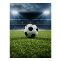 Bola de futebol no campo de grama sob luzes de est