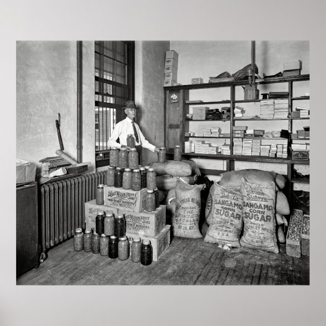 POSTER BOOTLEG BUST - JAIL EVIDENCE ROOM 1929 (Frente)