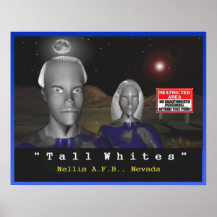 Poster branco alto dos aliens