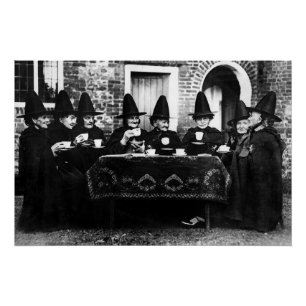 Pôster Bruxas Galesas Tendo Tea Crone Teatime
