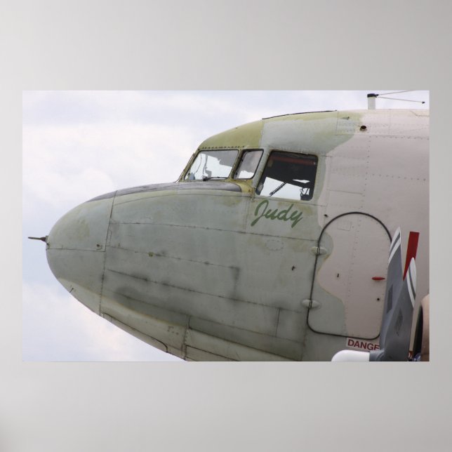 PÔSTER C47 (Frente)