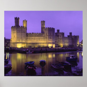 Pôster Caernarfon Castle, at Night, Gwynedd, Wales