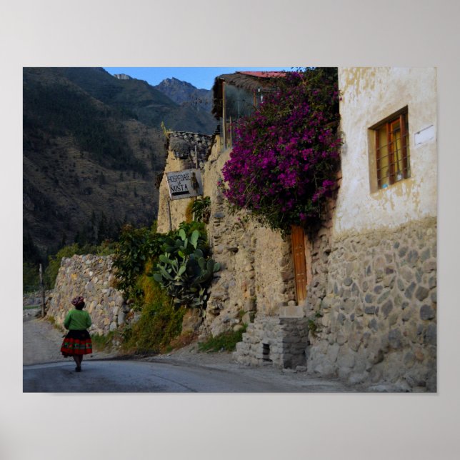 Pôster Caminhando em Ollantaytambo, Peru (Frente)