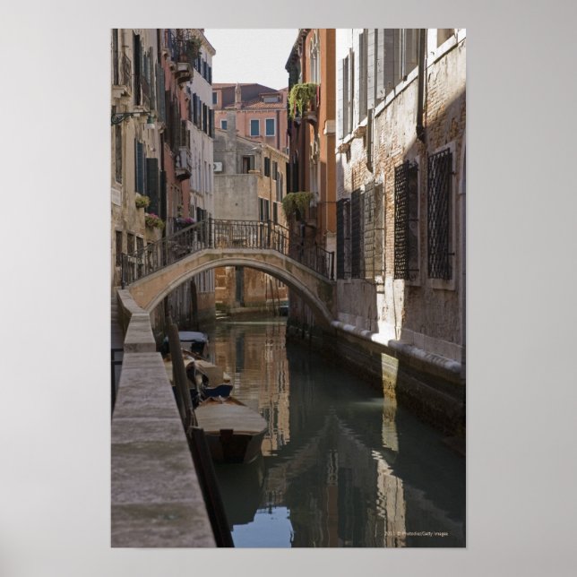 Pôster Canais de Veneza e ponte de pedra (Frente)