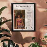 Poster Capricórnio | Jornal de Fotografia da Astrologia Z<br><div class="desc">Este poster zodíaco de aniversário tem o estilo de se parecer com um cobrir de jornal elegante que apresenta sua própria foto e informação. Perfeito para os amigos e familiares desejarem um dia feliz ao tornarem-se um ano mais velhos. Com o nome do receptor, e traços de personagem de aniversário...</div>
