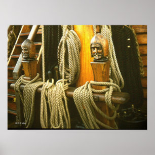 Poster - Capstões de madeira entalhados