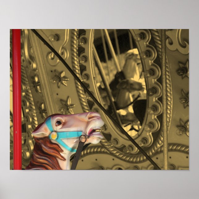 Pôster Carrossel Horse em Cor Parcial Sepia Espelhada (Frente)