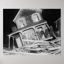 Pôster Casa Danificada pela Tempestade, 1914. Foto Antiga