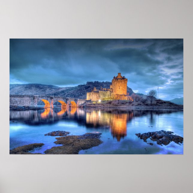 Poster Castelo de Eilean Donan à noite sem fronteira (Frente)