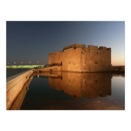 Pôster Castelo de Paphos e reflexões no pôr do sol