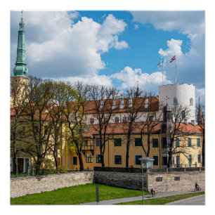 Pôster Castelo de Riga durante o dia ensolarado em Riga,