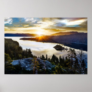 Pôster Céu brilhante na baía esmeralda Lake Tahoe