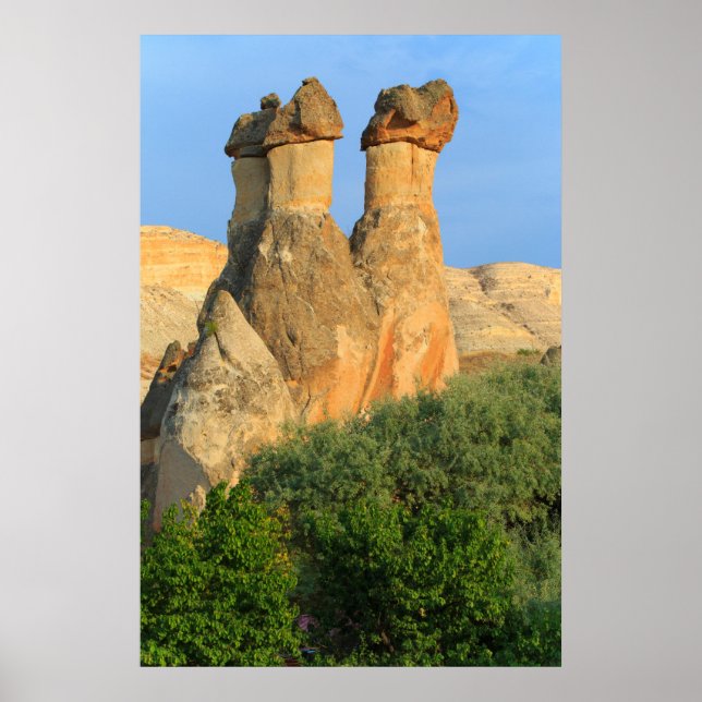 Poster Chaminés de Fadas ao Pôr do Sol (Frente)