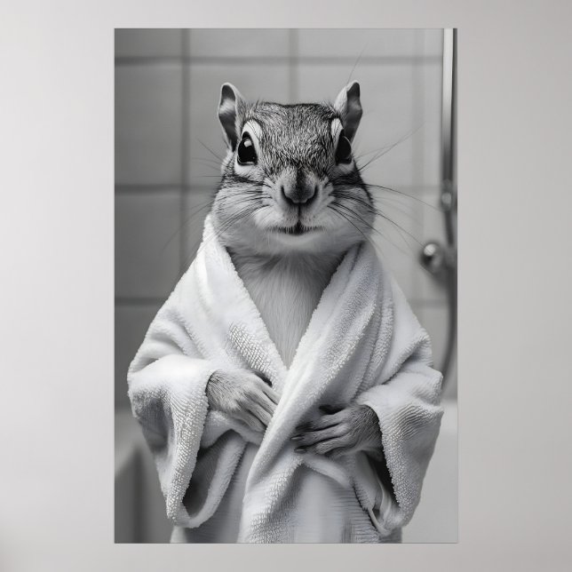 Poster Chipmunk in Bathrobe Print, Funny Bathroom Wall (Frente)