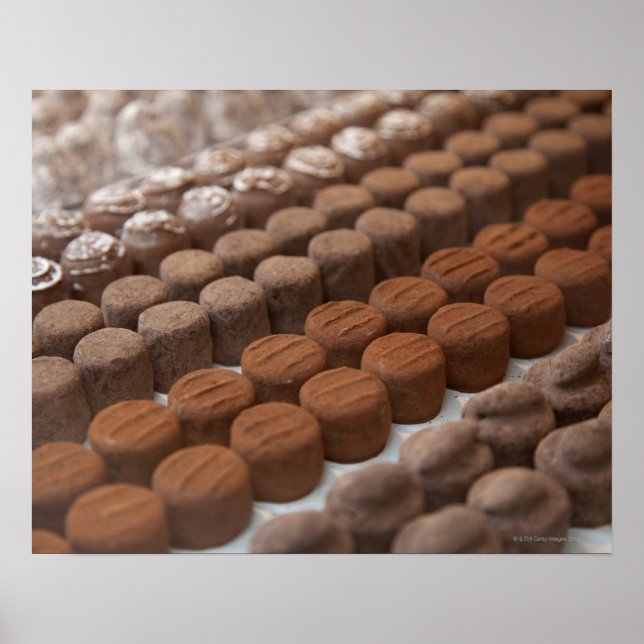 Pôster chocolate shop store display of chocolate (Frente)