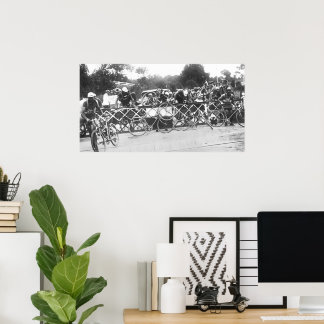 Poster Ciclistas não podem esperar na ferrovia cruzando T