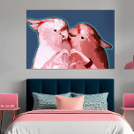 Poster Cockatoo Sweetheararts Pink & Blue Casal Broom<br><div class="desc">Esta pop de arte divertida de posters apaixonadas é uma peça divertida e doce de declaração para o quarto dos amantes de pássaros. O rosa-pincelado e o azul estão bem na tendência com a decoração moderna, e os papagaios-pingos compartilhando as mãos do coração fazer e beijo é divertido e romântico....</div>