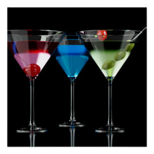 Pôster Cocktails diferentes em copos de martini em preto