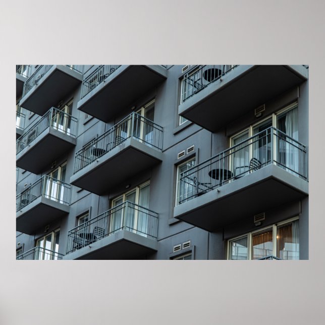 POSTER CONSTRUÇÃO CONCRETA BRANCA COM FERRAMENTAS DE META (Frente)