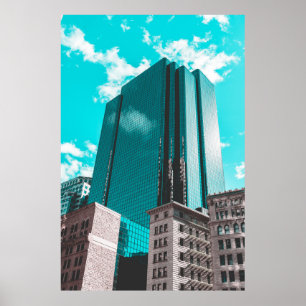 POSTER CONSTRUÇÃO DE PAREDE DE CORTINA AZUL SOB CÉU DE TE