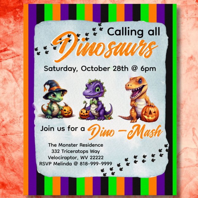 Poster Convite de festas Dino-Mash do Dinossaur do Hallow (Diagonal stripe Dinosaur Halloween Dino-Mash Invitation Poster with vertical Halloween stripes. )
