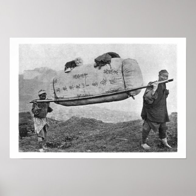 Pôster Coolies carregando algodão, 1901 (foto b/w) (Frente)