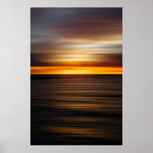 Poster Corpo de água durante o pôr do sol