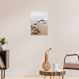 Poster Costa arenosa com rochas, estética oceânica sombri