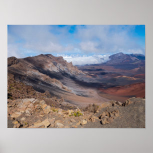 Poster cratera haleakala, com vista para além da borda