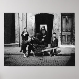 Poster Crianças em um precário de Londres