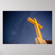 Cross on Pensacola Beach com Milky Way