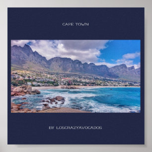 Poster da vista para o mar da praia da montanha da