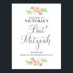 Pôster Dacil Watercolor Florals Bat Mitzvah Sinal de Boas<br><div class="desc">Um símbolo elegante e feminino do Bat Mitzvah floral,  bem-vindo,  com flores a aquarela e guião balnear. Este sinal de boas-vindas é perfeito para primavera e Bat Mitzvah de Verão.</div>