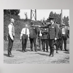 Pôster Darwin Award Candidate: 1923