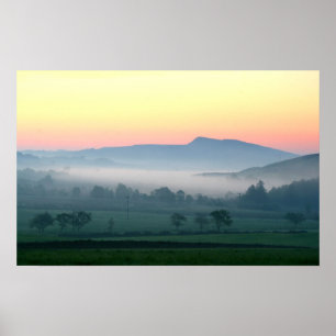 Pôster Dawn sobre o Muro dos Hadrians