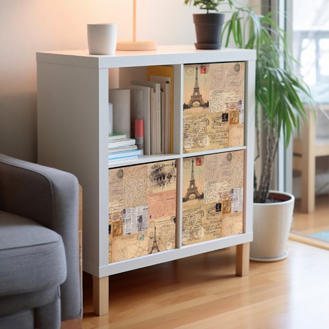 Poster de Cartões postais Vintage para desacoplame (This is a mockup, your design may appear larger or smaller depending on size of furniture.)